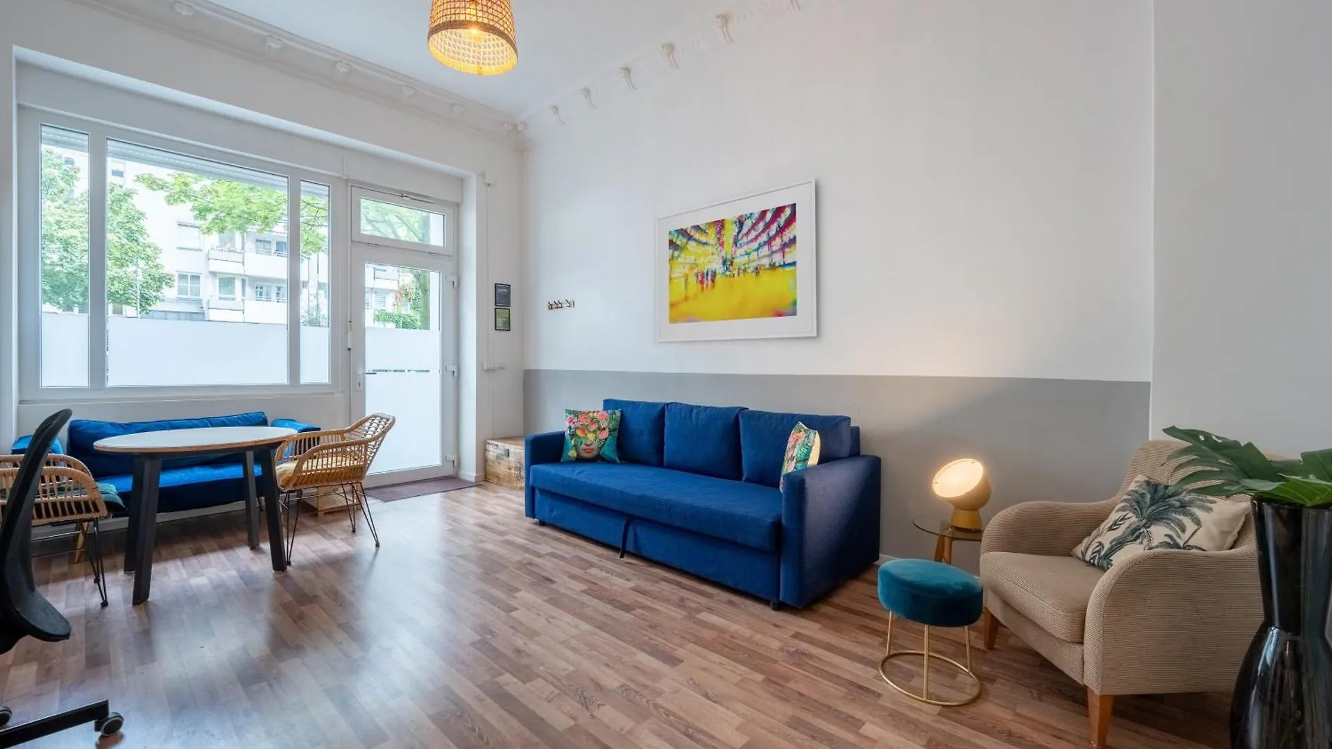 Modern, Central Flat With Workspace Berlin 0*,  Deutschland
